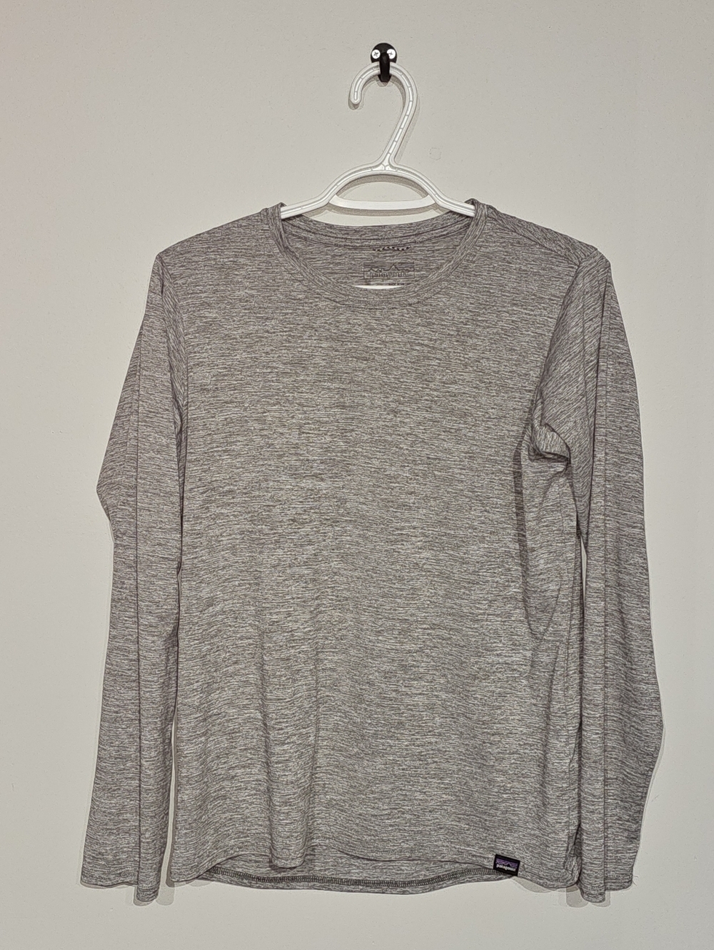 Patagonia Women's Long-Sleeved Capilene Cool Daily Shirt Feather Grey Size M